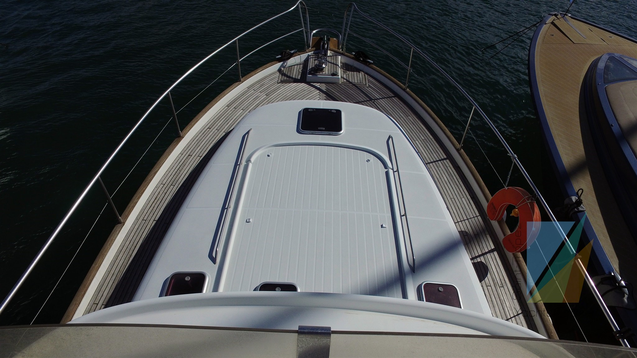 Beneteau_swift_trawler_42_23