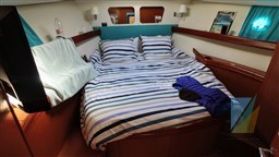 Beneteau_swift_trawler_42_47