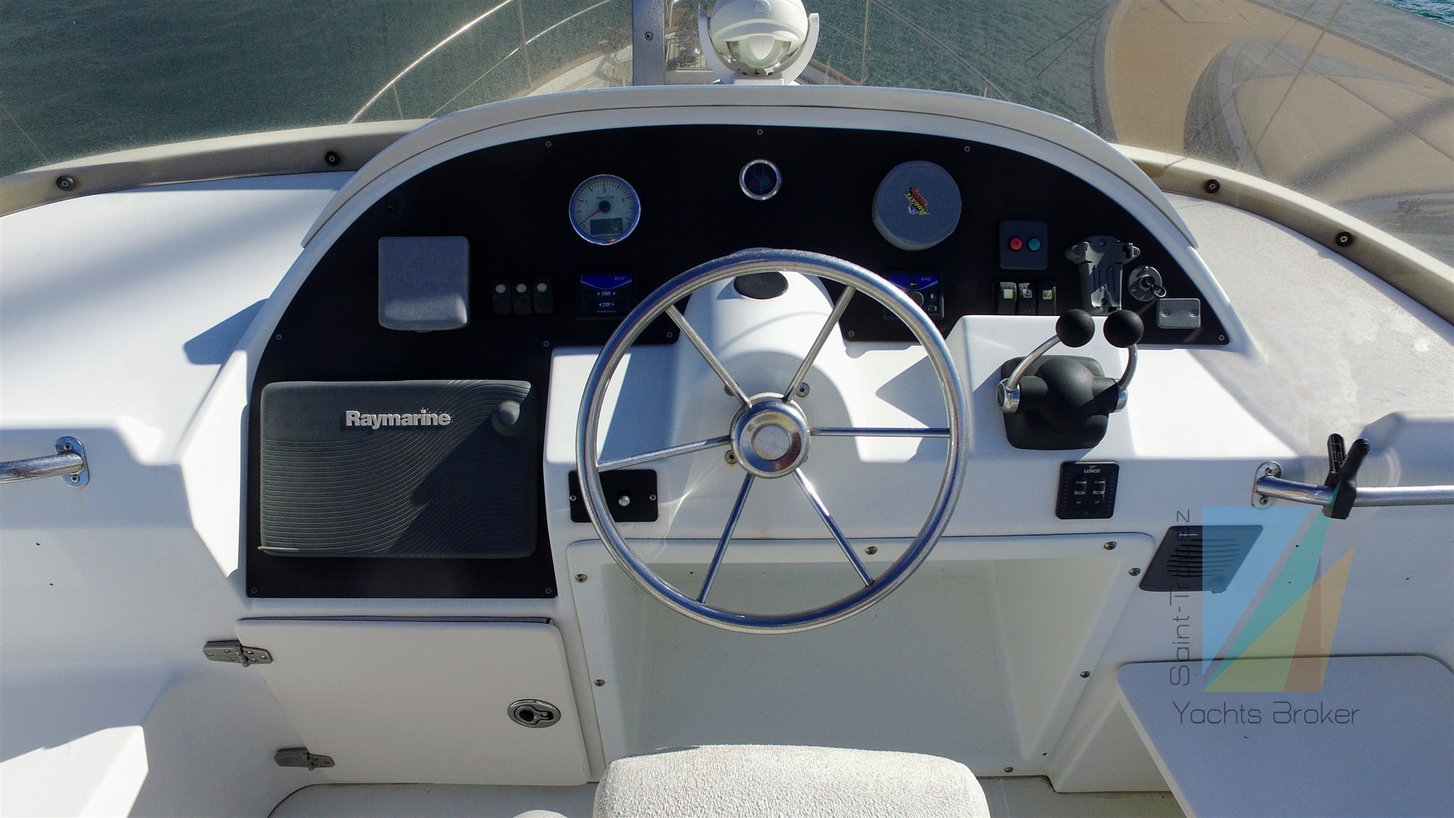 Beneteau_swift_trawler_42_22