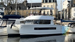 Fountaine_Pajot_MY37-1