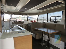 Fountaine_Pajot_MY37-101