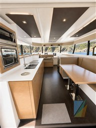 Fountaine_Pajot_MY37-219