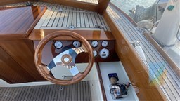 LATITUDE_46_LADY_SCARLETT_11