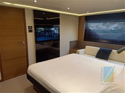 Princess S72 - 2015 (1)