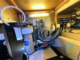 Pilot_Saloon_55_9