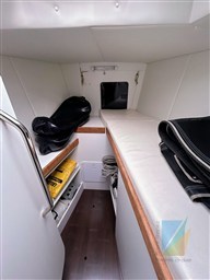 Pilot_Saloon_55_13