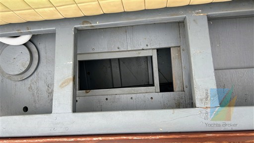 Hacker_Boats_30_Sport_9