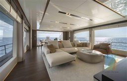 Maiora 30 Walk-Around (25)